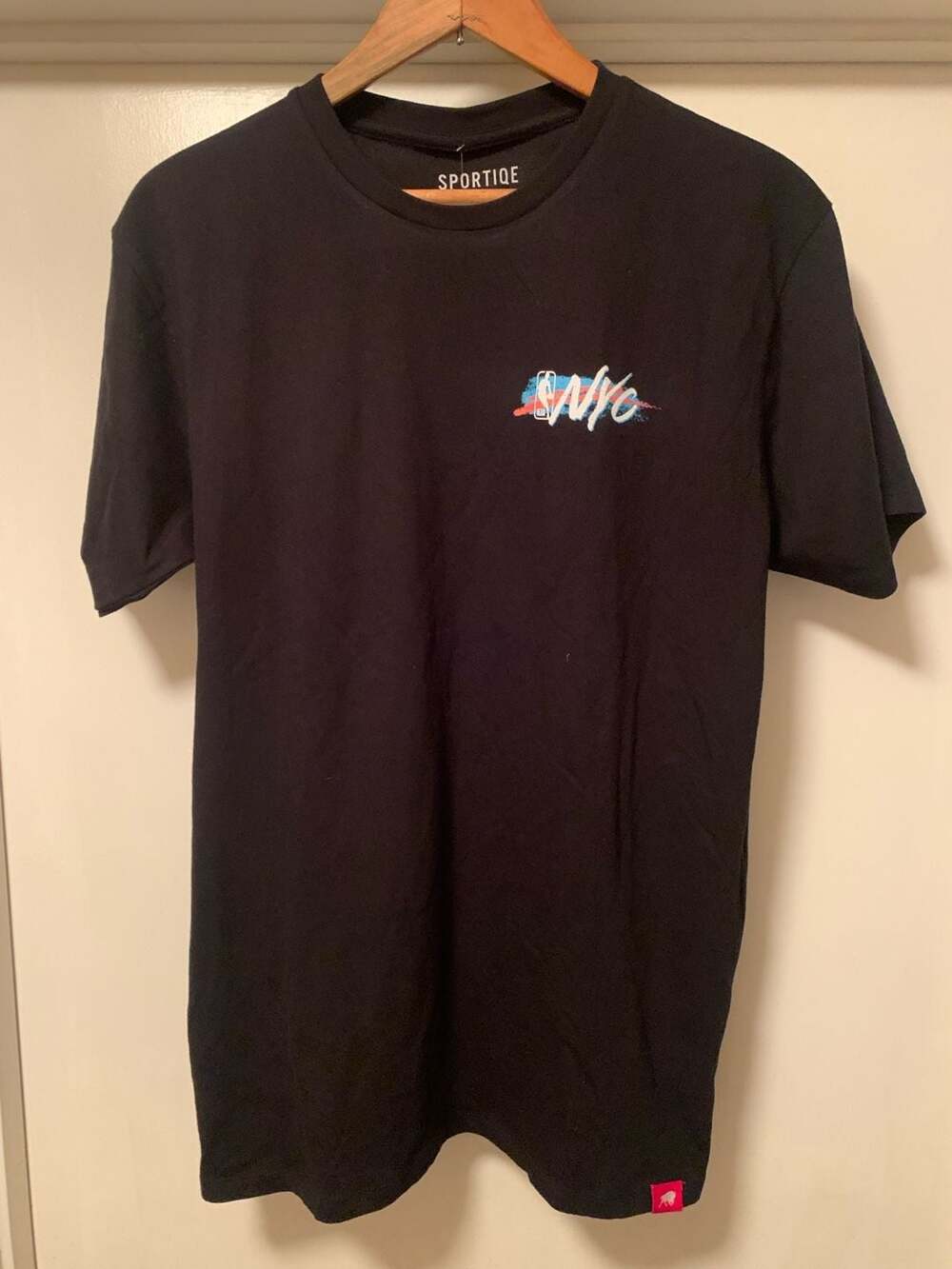 Sportiqe NBA NYC Graphic Black T-Shirt Size Medium NEW
